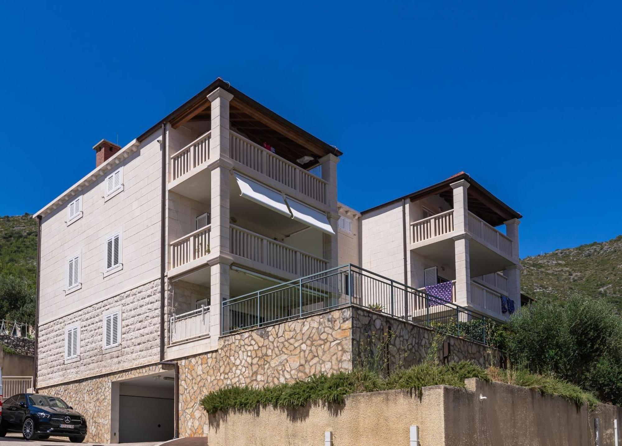 Seaview Elegance Apartment Zaton  Extérieur photo